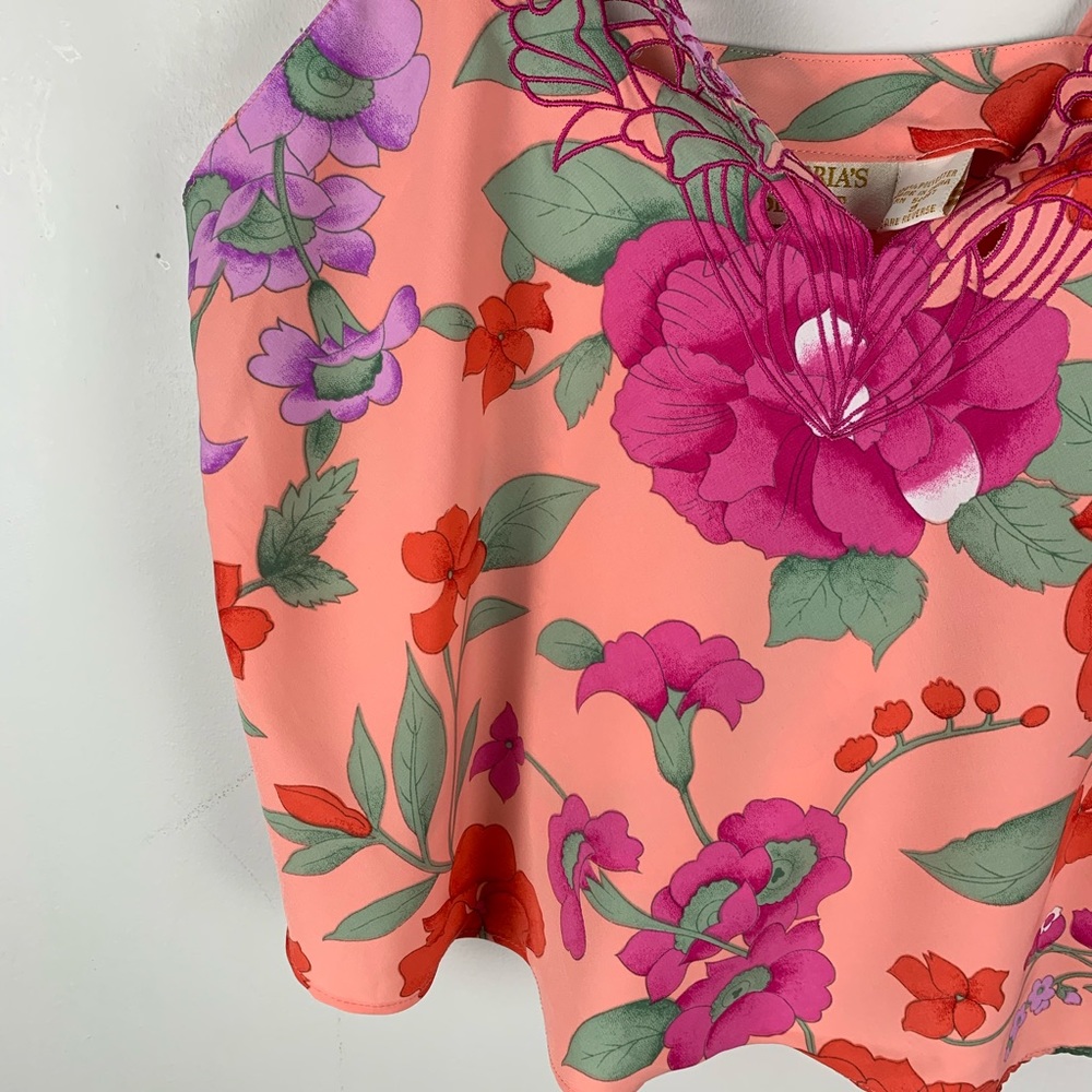 Victoria’s Secret Gold Label Floral Silk Crop Top - Picture 4 of 6